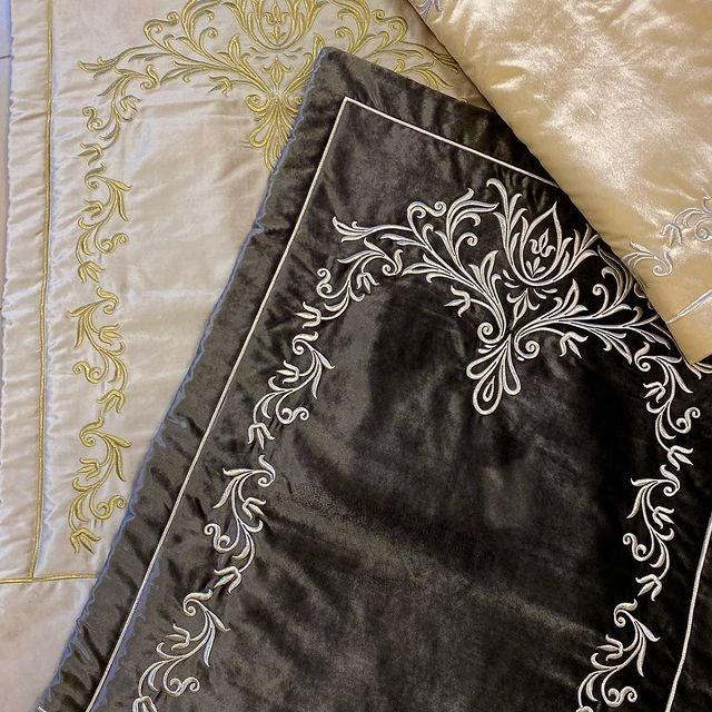 Embroidered Velvet Prayer Mat - myhomestore.com.pk