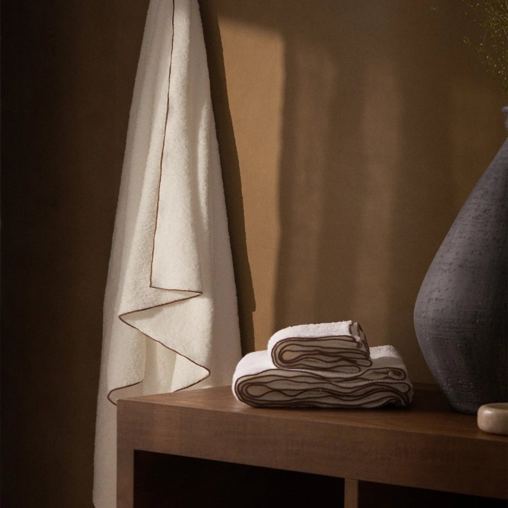 3 Piece Bath Towel set (Baratta stitch) - myhomestore.com.pk