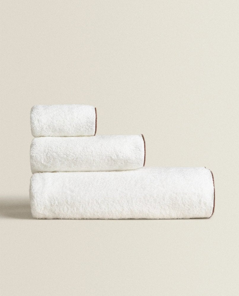 3 Piece Bath Towel set (Baratta stitch) - myhomestore.com.pk