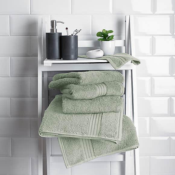 3 Piece Imported Bath Towel Set - myhomestore.com.pk
