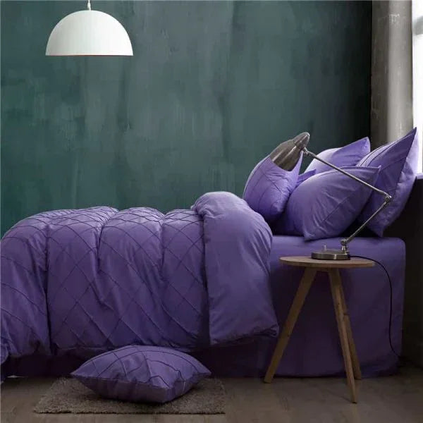 Pinch Pleat Duvet Set - myhomestore.com.pk