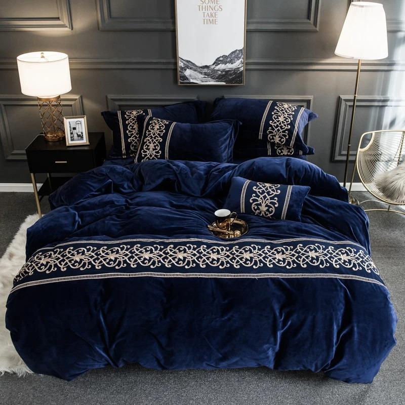 Blue Luxury Embroidered Turkish Velvet Duvet - myhomestore.com.pk