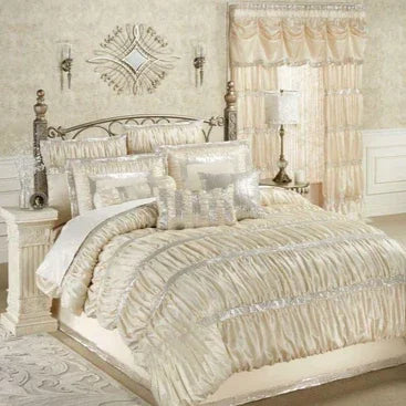 Luxury Silk Bridal Duvet Set - myhomestore.com.pk