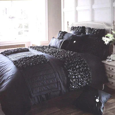 Luxury Black Weavian Bridal Bedding Duvet Set With Filling - myhomestore.com.pk