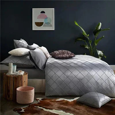 Luxury Designer Bridal Bed Set - myhomestore.com.pk