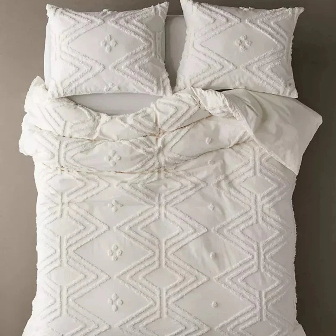 Bohemian Tufted Duvet Cover Set - myhomestore.com.pk