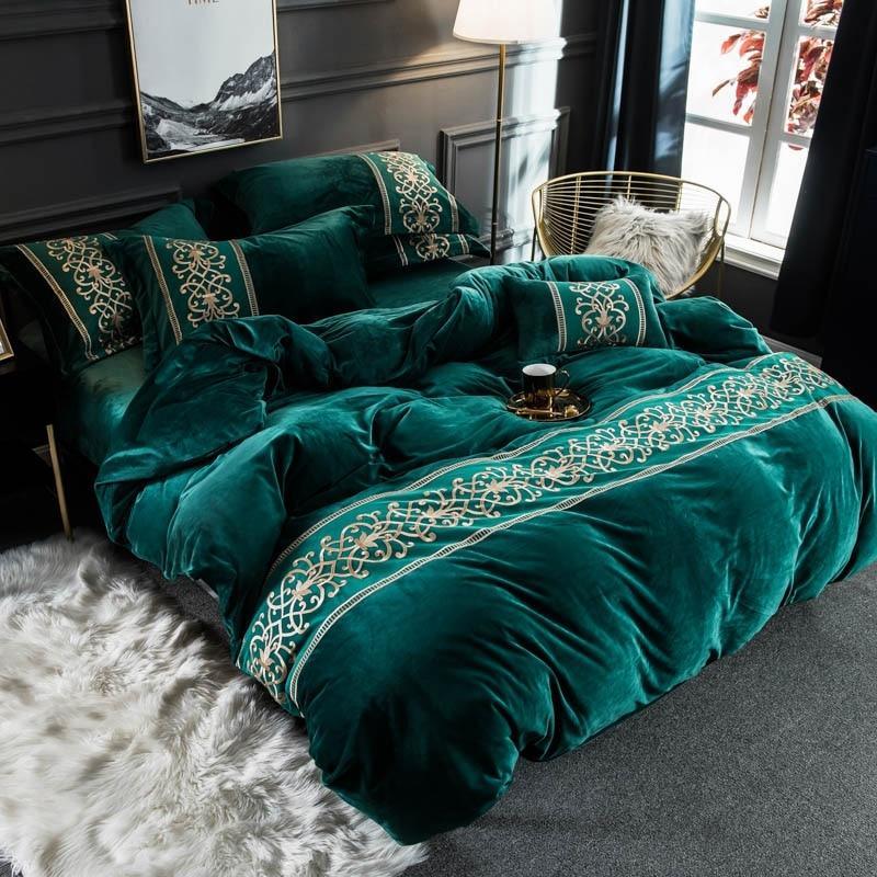 Luxury Leafy Green Embroidered Turkish Velvet Duvet - myhomestore.com.pk
