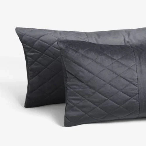 Luxury Velvet Duvet Set - myhomestore.com.pk