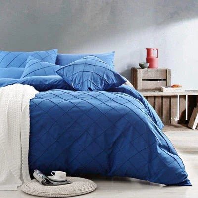 Pinch Pleat Duvet Set - myhomestore.com.pk