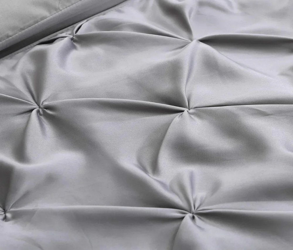 Pintuck Border Duvet Set - myhomestore.com.pk