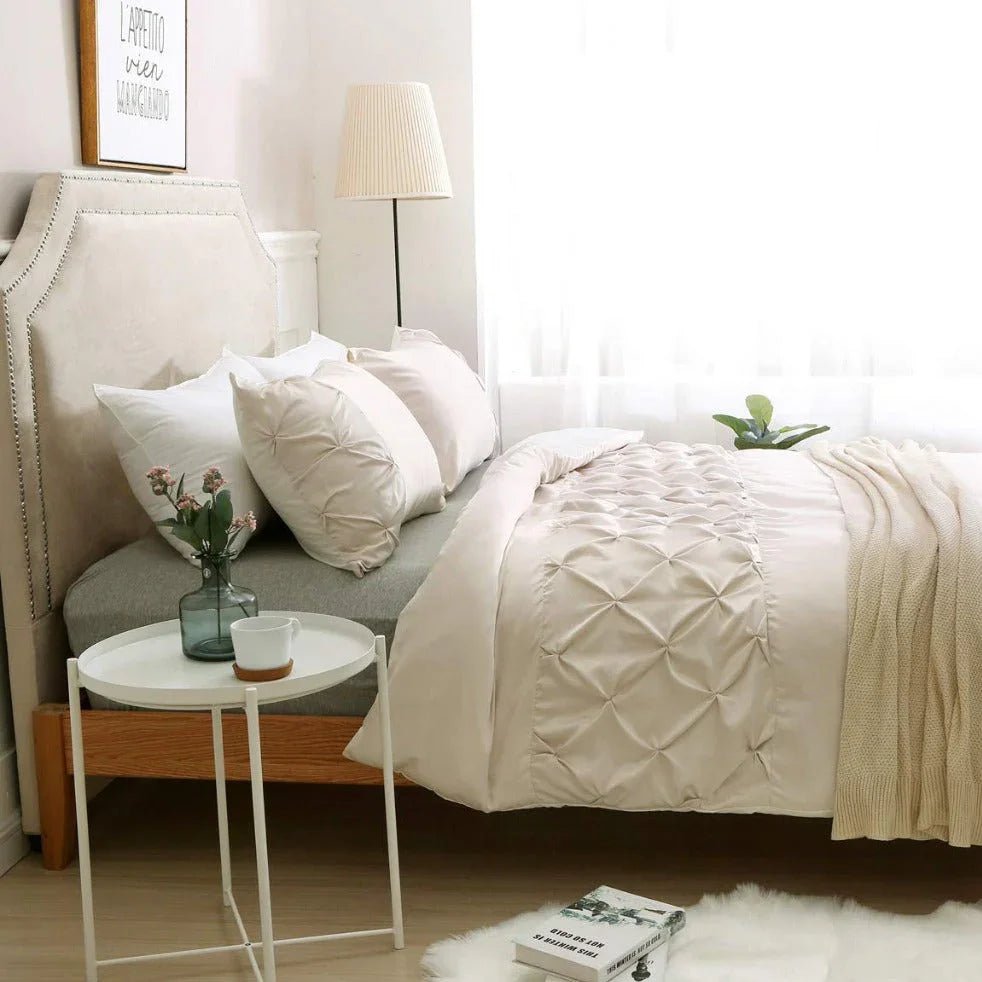 Pintuck Border Duvet Set - myhomestore.com.pk