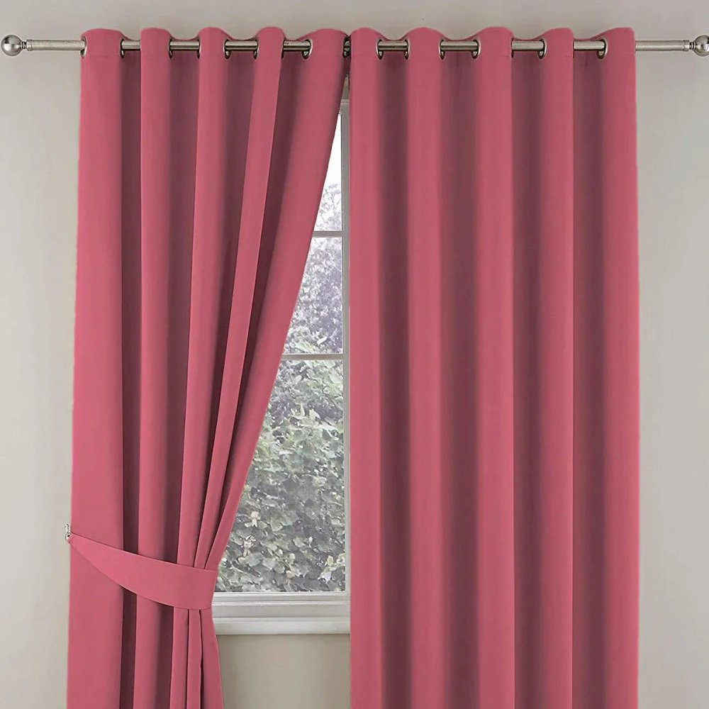 Plain Dyed Eyelet Curtains with linning (Pink) - myhomestore.com.pk