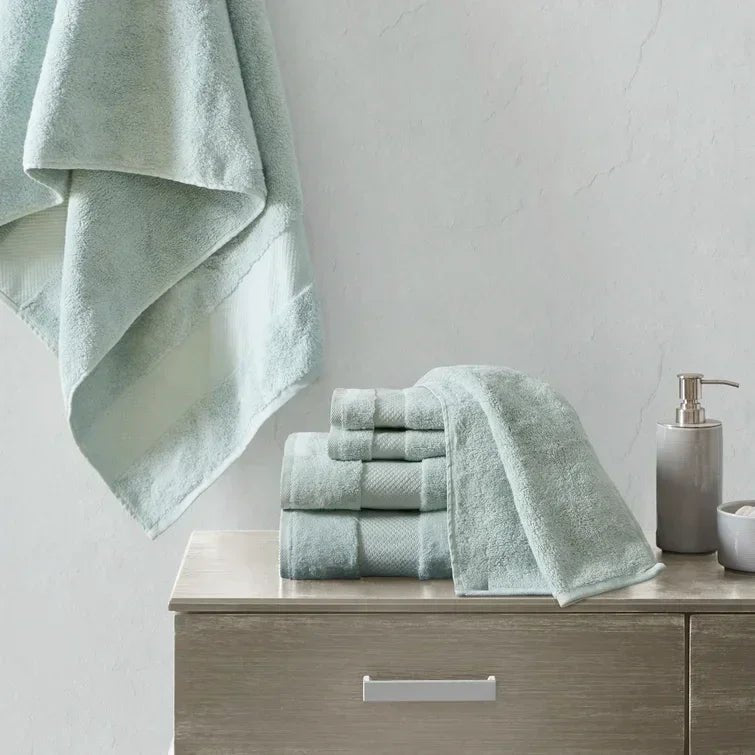 Turkish 100% Cotton Bath Towels - myhomestore.com.pk