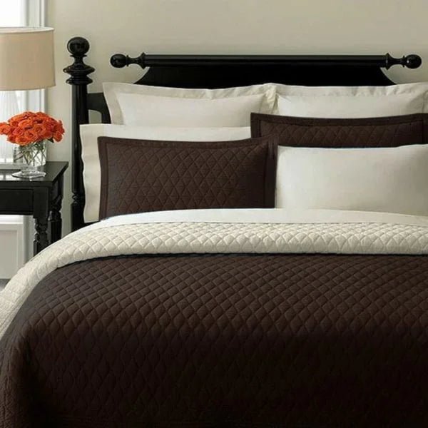 Diamond Bedspread( Satin ) - myhomestore.com.pk