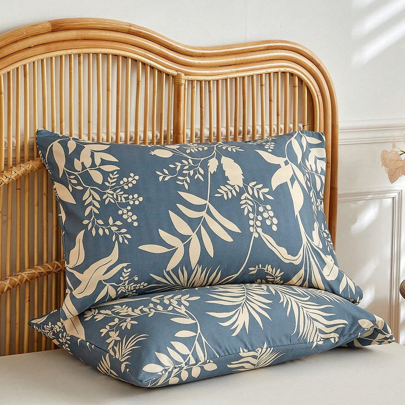 Luxury All-Season Blue Leaf Print Bedding Set – Soft, Comfortable & Breathable