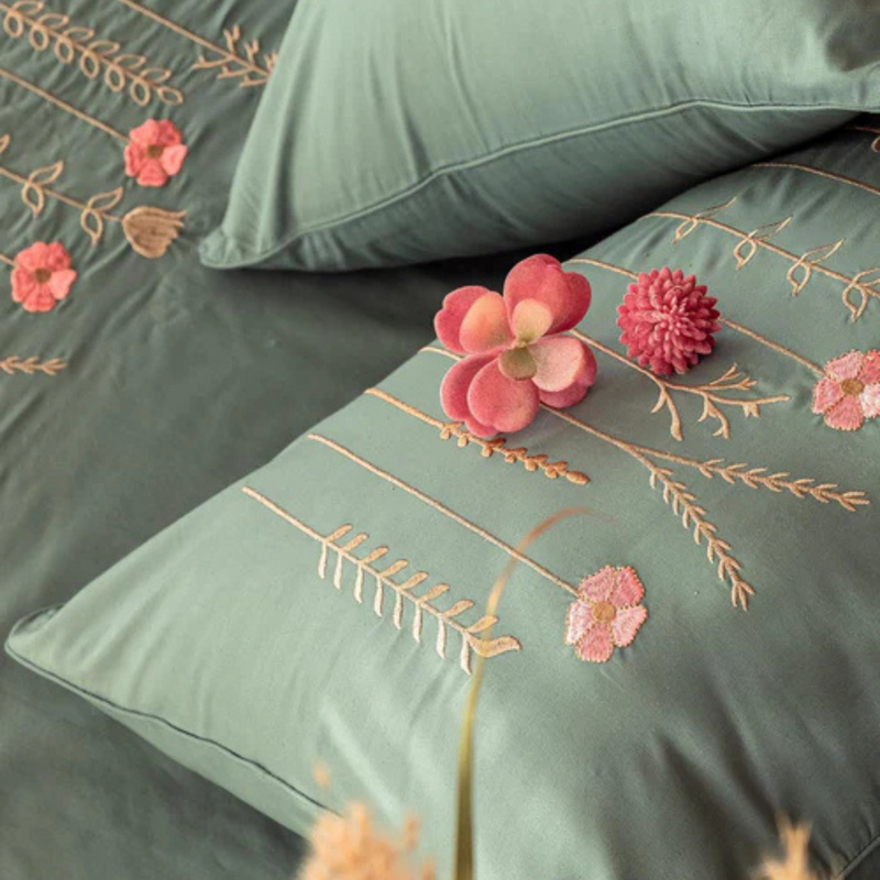 Floral & Stripe Embroidery Duvet Set – Elegant Bedding for Bedroom
