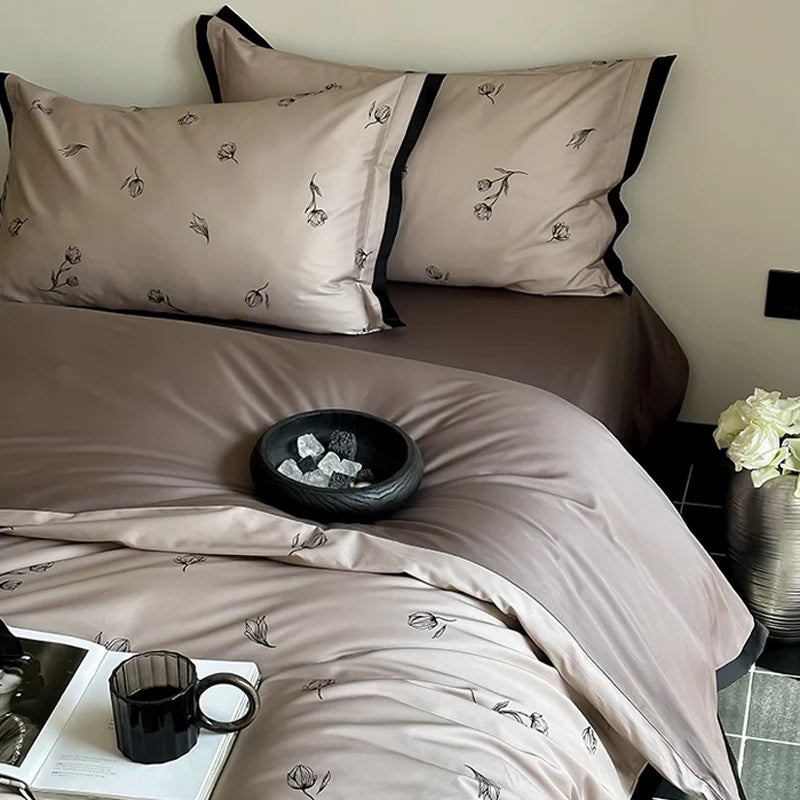 Luster Flower Printed Bedding Duvet Set-Artistic & Elegant