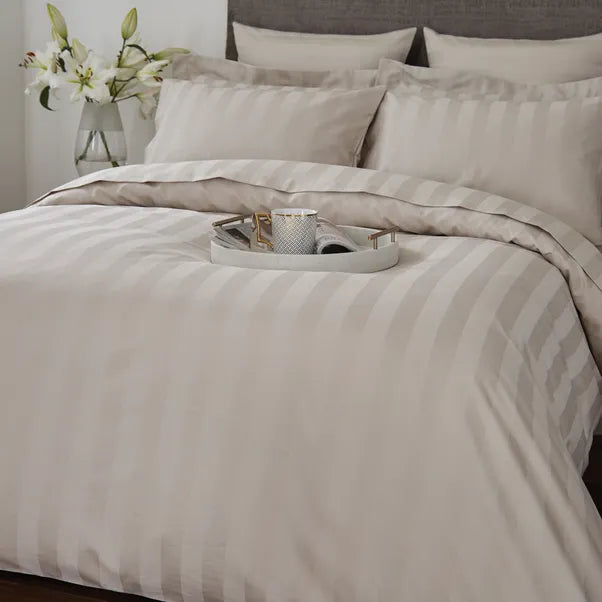 Satin Stripe Duvet Set Wide Lines