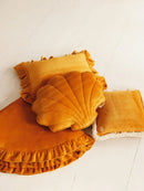 Velvet Baby Rug with Frill - myhomestore.com.pk