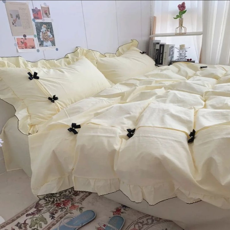 Black Bow Duvet Set