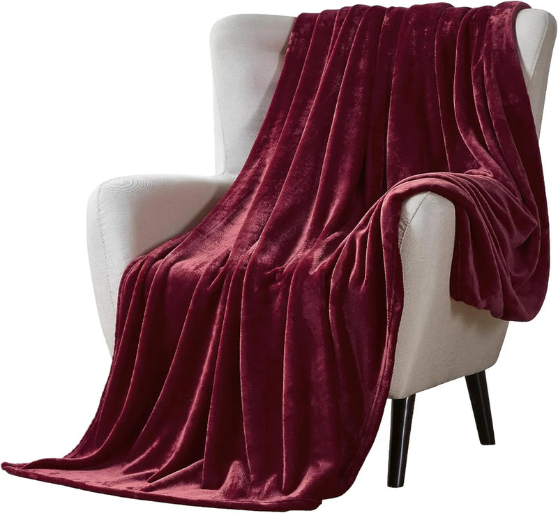 Soft Flannel Fleece Blanket In Meroon