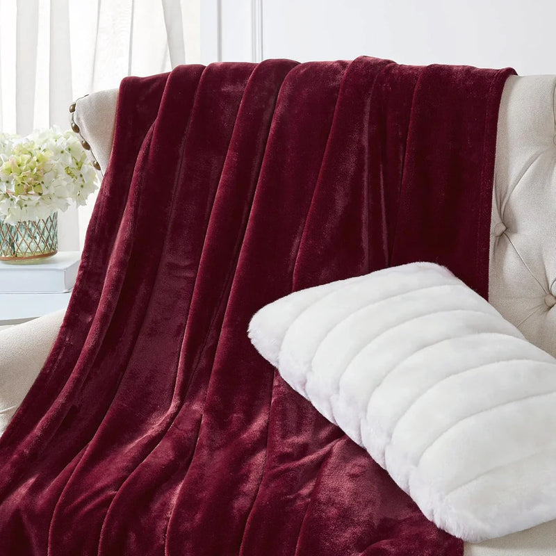Soft Flannel Fleece Blanket In Meroon