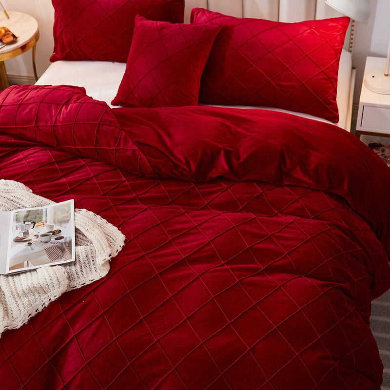 Velvet Pinch Pleats Duvet Set