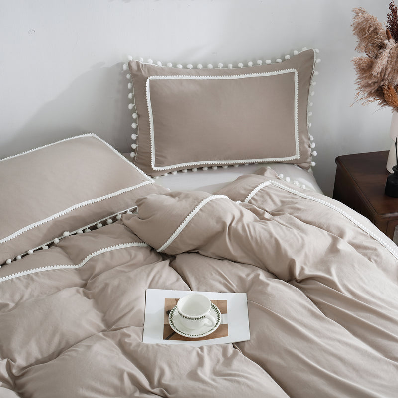Pom Pom Decor Duble Lace Duvet Set