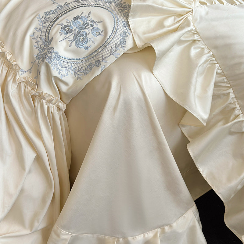 French Vintage Embroidery Duvet Set | Elegant Ruffle Bedding