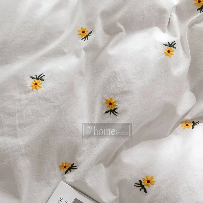 Daisy Flower Embroidered Bedsheet white