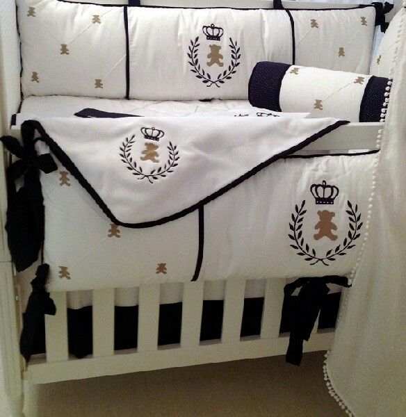 Bear Crown baby Cot Set