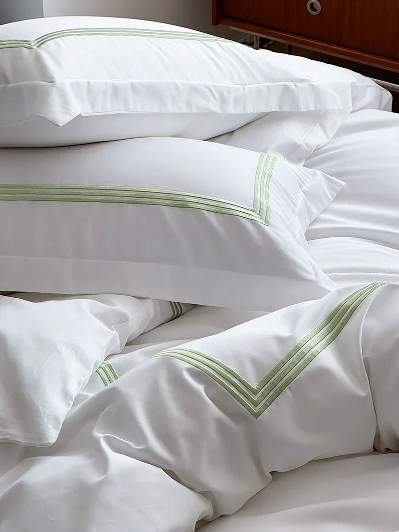 New Embroidered Luxury Baratta Stitch Tetra Line Duvet Set