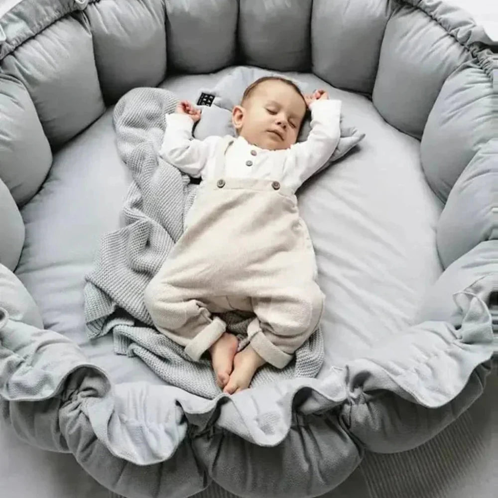 Baby Sleeping Cot/ playing Cot - myhomestore.com.pk