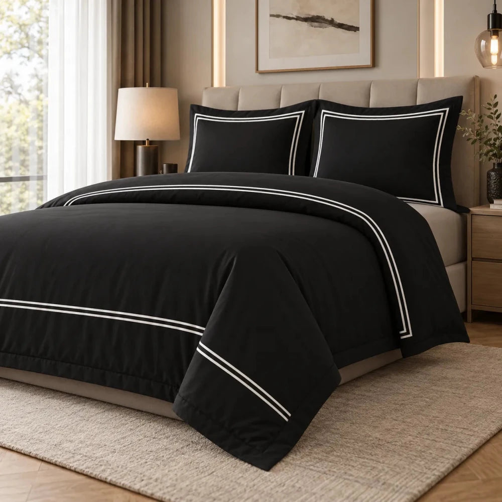 Baratta Comforter Set (Black with White Bratta Stitch) - myhomestore.com.pk