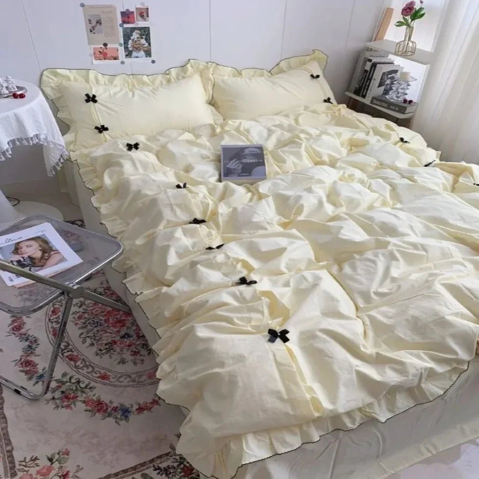 Black Bow Duvet Set - myhomestore.com.pk