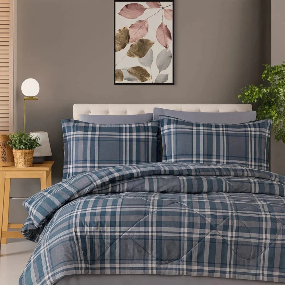 Blue Checked Comforter Set - myhomestore.com.pk