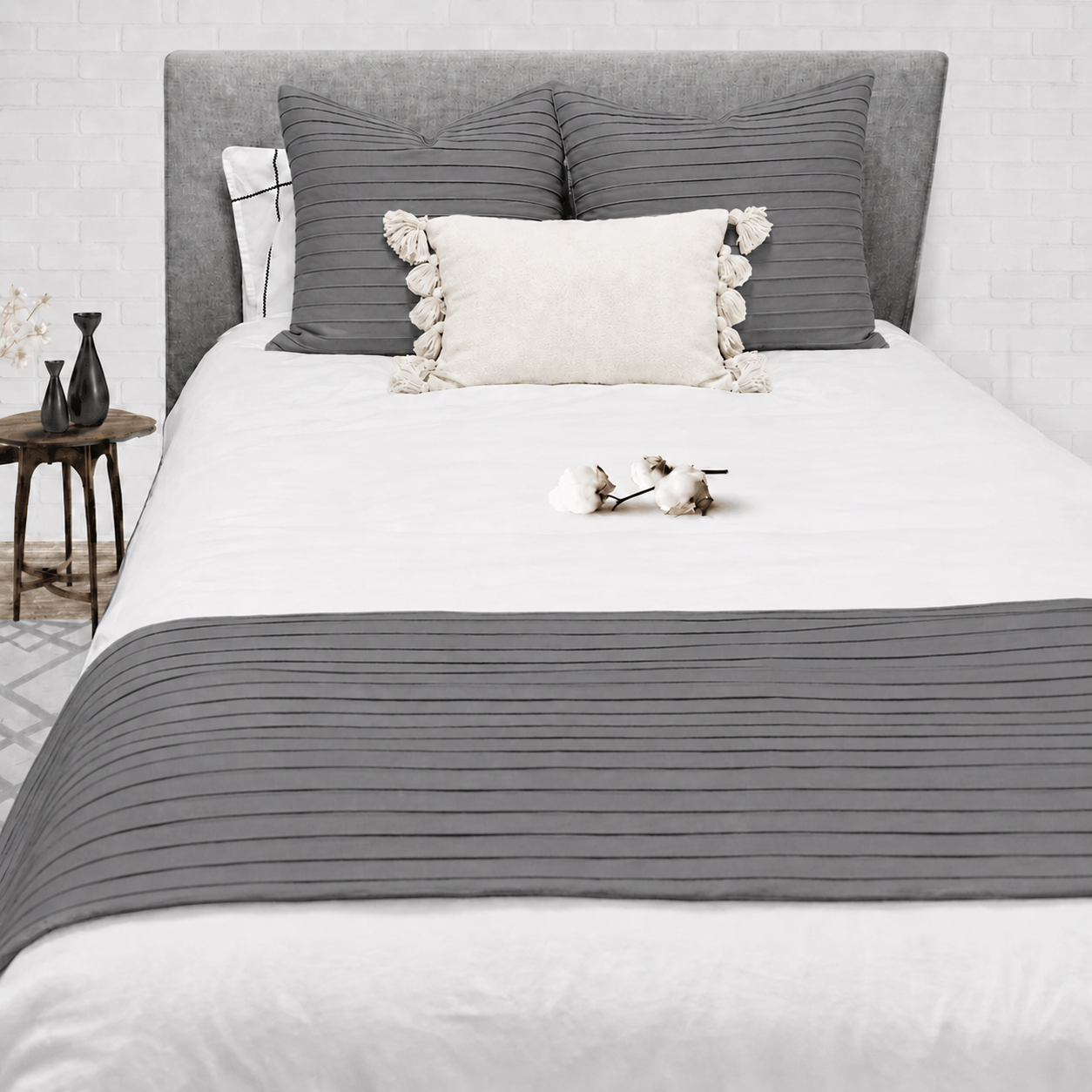 Luxury Pleated Bed Runner with 2 Matching Cushions – Charcoal Grey