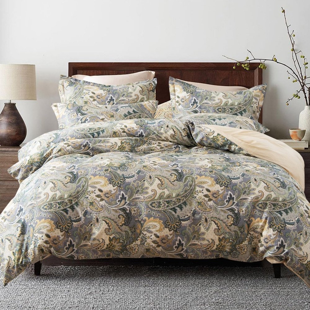 Classic Multicolor Paisley Printed Duvet Set - myhomestore.com.pk