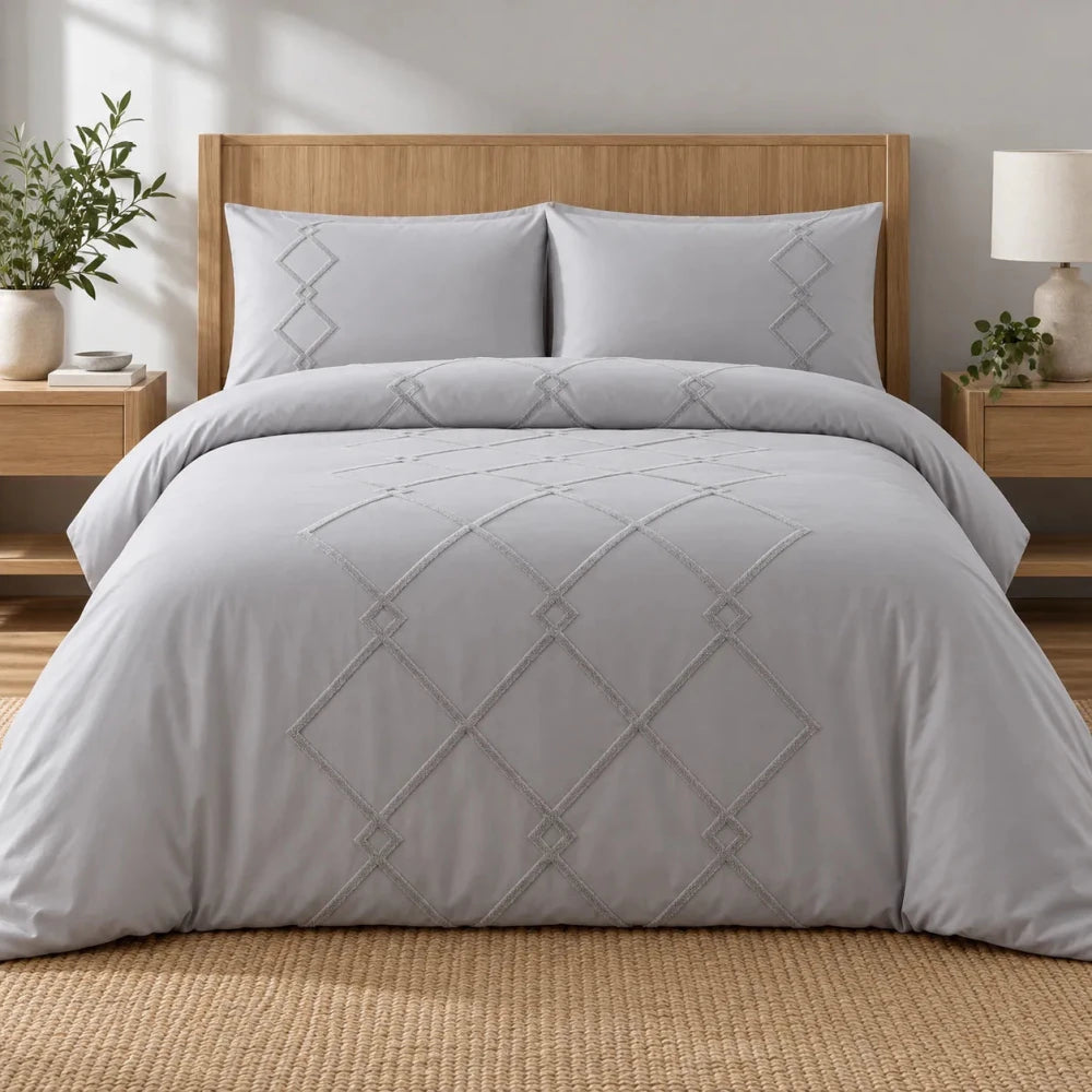 Crisscross Tufted Cotton Duvet Set - myhomestore.com.pk