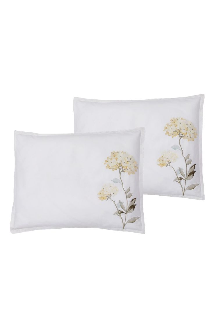White Flowered Embroidery Duvet Set