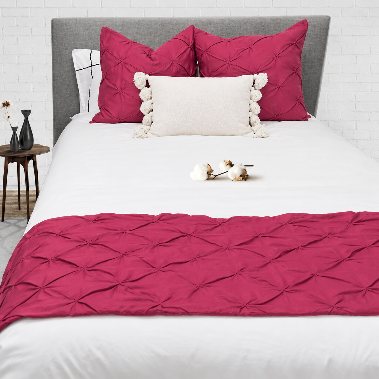 Bed Runner With Two Cushions (Dark Pink)