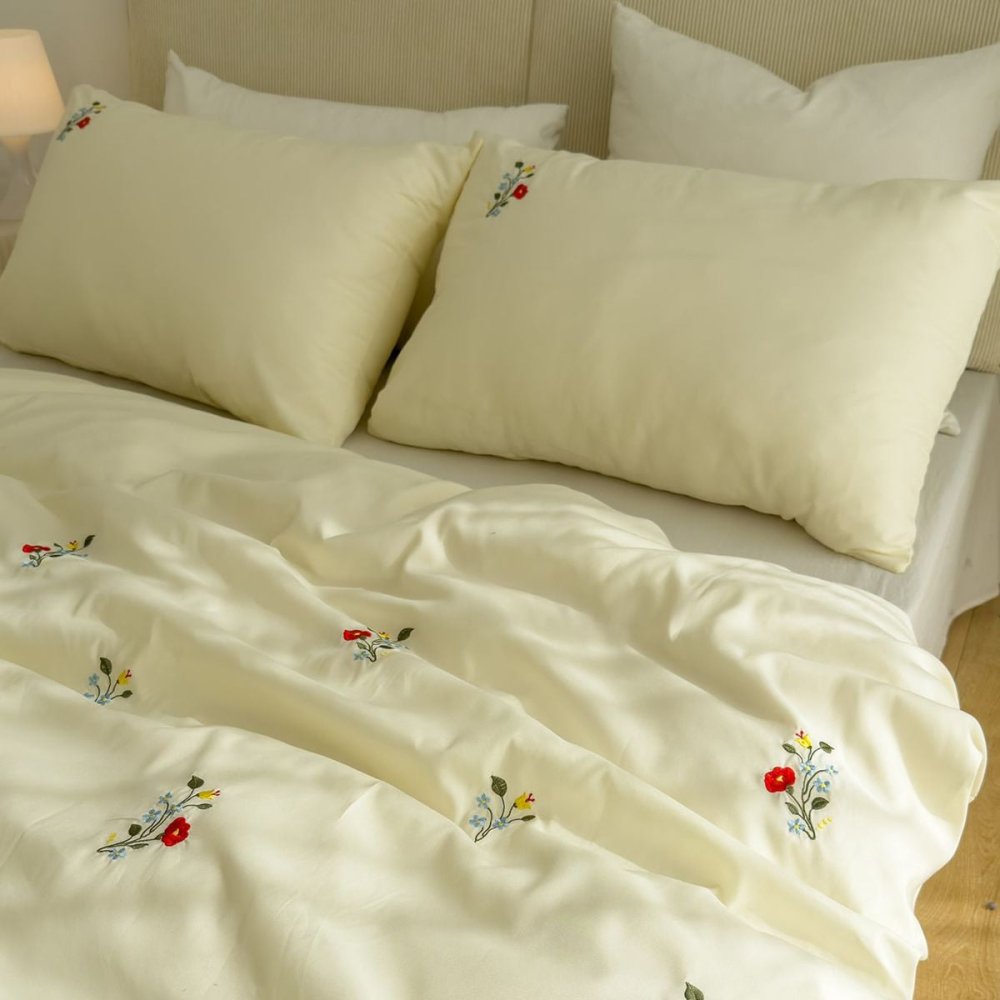 Elegant Cream Floral Embroidered Cotton Duvet Set - myhomestore.com.pk