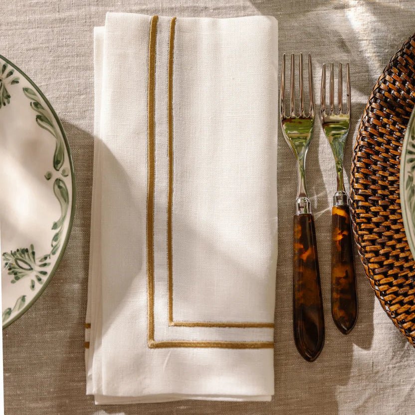 Embroidery With Baratta Stitch Napkins 2 Line (Pack of 6) - myhomestore.com.pk