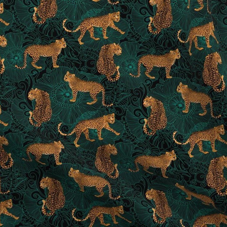 Exotic Jungle Printed Duvet Set - myhomestore.com.pk