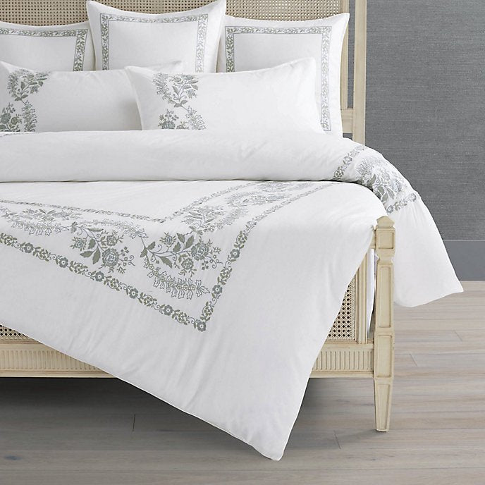 Faye Embroidery Duvet Set - myhomestore.com.pk