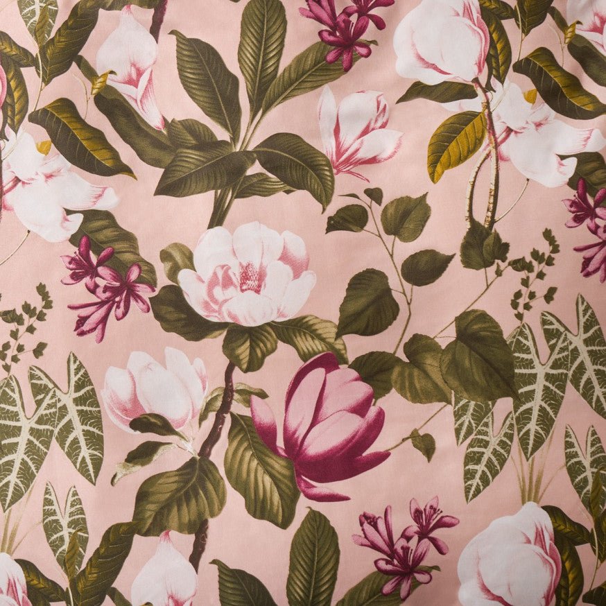 Floral Botanics Print Bedsheet – King Size - myhomestore.com.pk