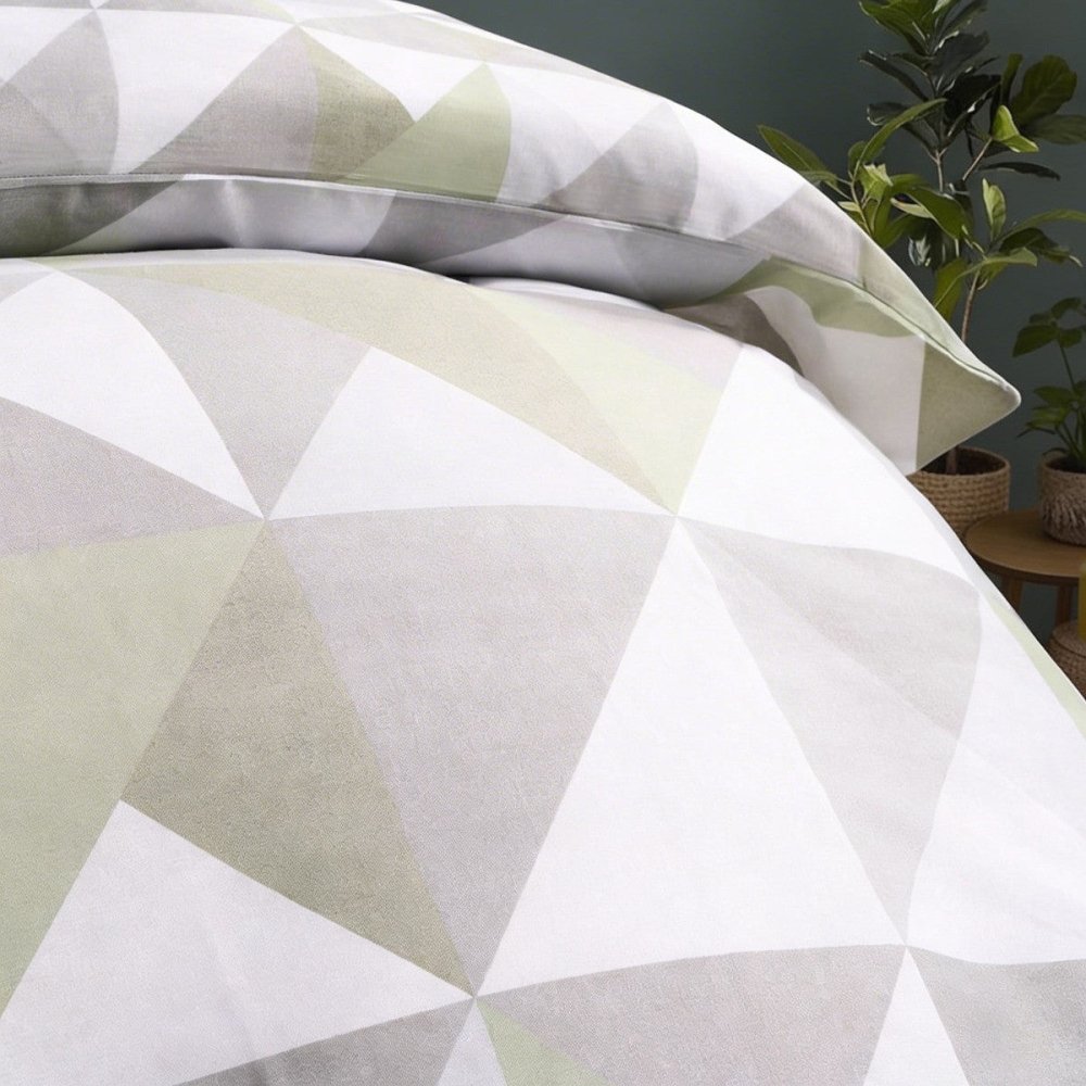 Geometric Sage Print Bedsheet – King Size - myhomestore.com.pk