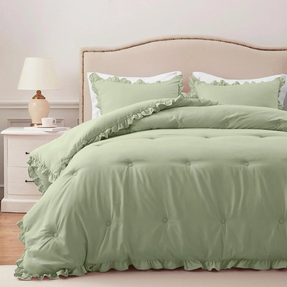 Green Ruffle Comforter Set - myhomestore.com.pk