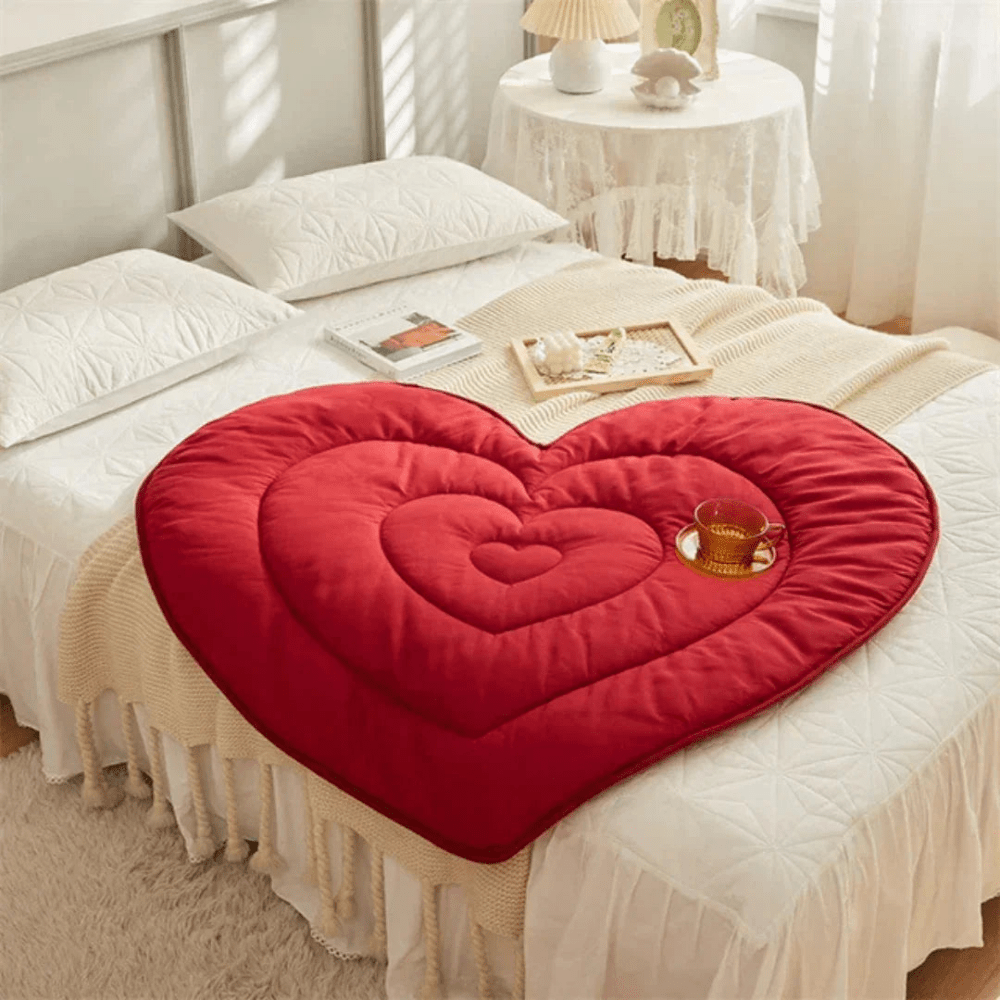 Heart Shaped Baby Rug - myhomestore.com.pk