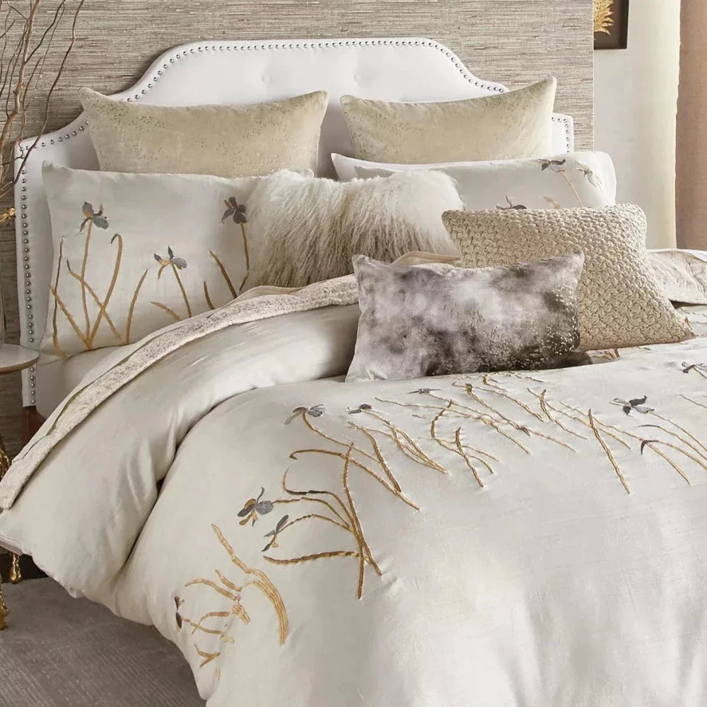 Iris Embroidery Duvet Set - myhomestore.com.pk